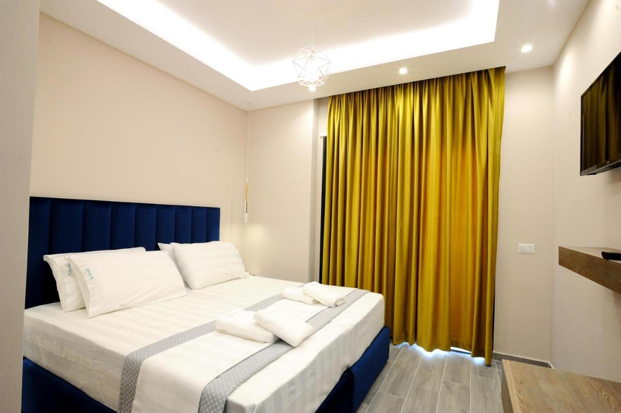 Afrodite Suites Saranda Extérieur photo